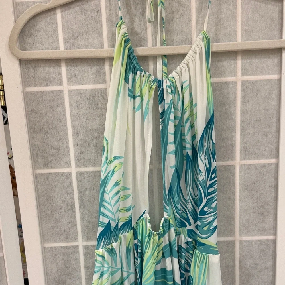 Cupshe Tropical Halter Maxi Dress - Picture 3 of 7